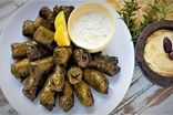 طرز تهیه دلمه برگ مو؛ محبوب‌ترین غذای فصل بهار
