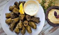 طرز تهیه دلمه برگ مو؛ محبوب‌ترین غذای فصل بهار