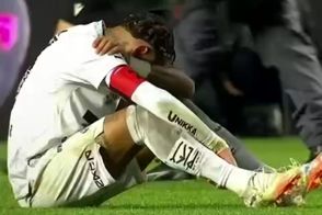 امشب نیمار پس از تحقیر، یک دل سیر گریه کرد! 
