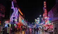 ناو آبراهام لینکلن برای تفریح خدمه به پاتایا رسید 