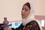 تغییر چهره ژینوسِ سریال «خانه به دوش» با کلاه‌گیس قرمز!