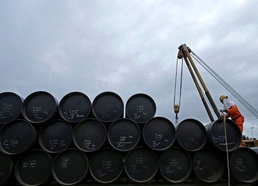چرا نفت امسال بالای ۱۰۰دلار معامله نمی شود؟
