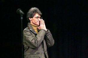 جمع سلبریتی‌های سفیدپوش در یادبود ناصر تقوایی