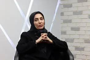 رجزخوانی ژیلا صادقی برای ترامپ به زبان انگلیسی