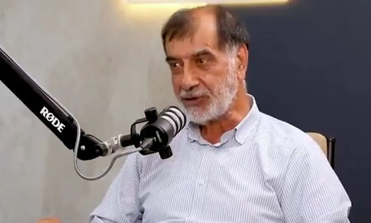باهنر: احتمال دارد دشمن، خاتمی، میرحسین و کروبی را بزند