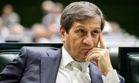 حرکت غیرمنتظره نماینده موافق استیضاح در مجلس