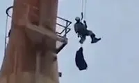لحظه وحشتناک فوت یک کارگر از شدت گرما