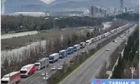 تصاویری از کمک بشردوستانه تاجیک‌ها به ایران