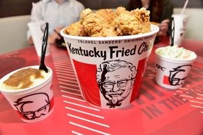 شگفتی یک توریست از فست‌فود ایرانی به سبک KFC