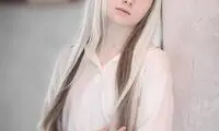 تصویری از یک دختر استثنایی با دو جهش ژنتیکی فوق‌العاده