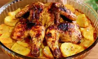 پخت یک غذای لذیذ با ران مرغ و سیب زمینی به روش سرآشپز مصری