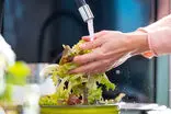 شست‌وشوی این سبزی محبوب تابستانی را جدی بگیرید
