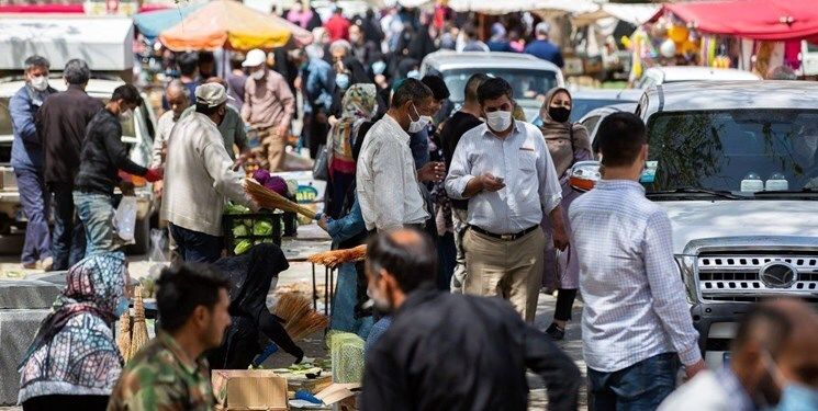 استخدام دستفروش به دلیل درآمد نجومی!