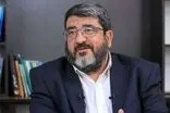 فواد ایزدی: پدرم می‌گوید با پول ماست، پیکان می‌خریدم