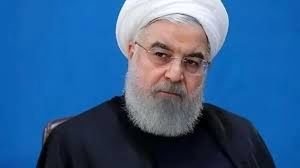 ماچ و بوسه روحانی و قالیباف قبل از تحلیف پزشکیان