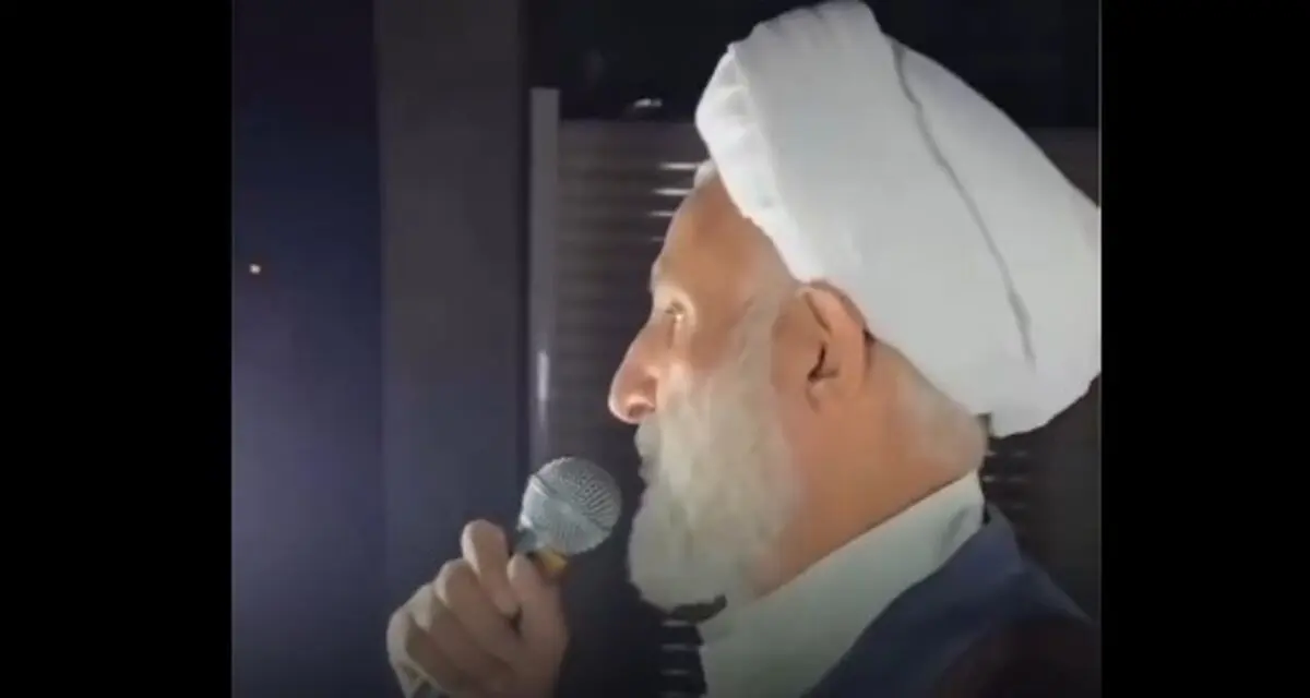 نطق یک روحانی درباره فرار ناو آمریکایی از موشک ایران