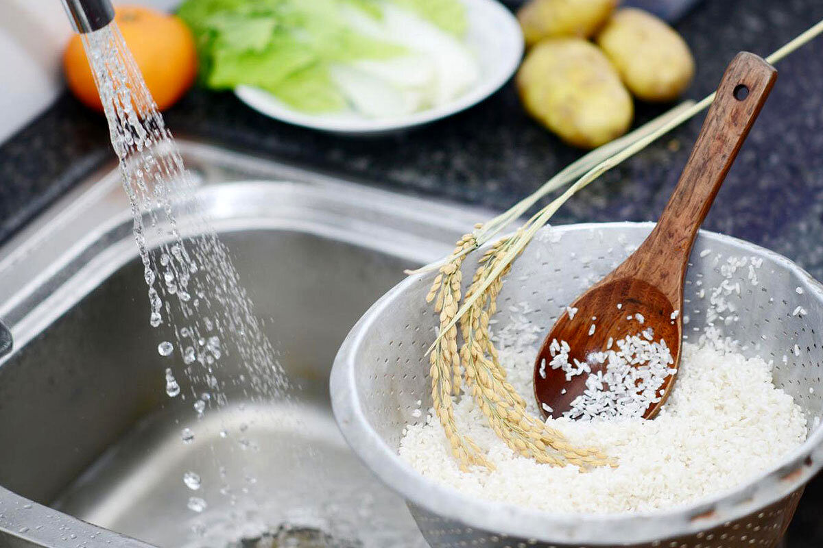   نحوه نگهداری برنج پخته شده در یخچال و فریزر 