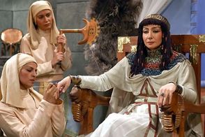 عکس دیده نشده از زلیخای سریال یوسف پیامبر با ژاله علو