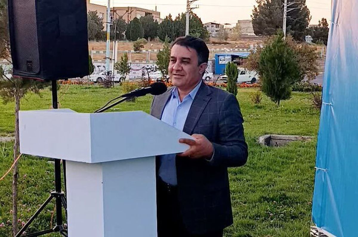 دستور غیرمنتظره یک فرماندار برای اجرای رقص!