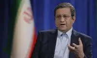 همتی: قیمت دلار سقوط می‌کند