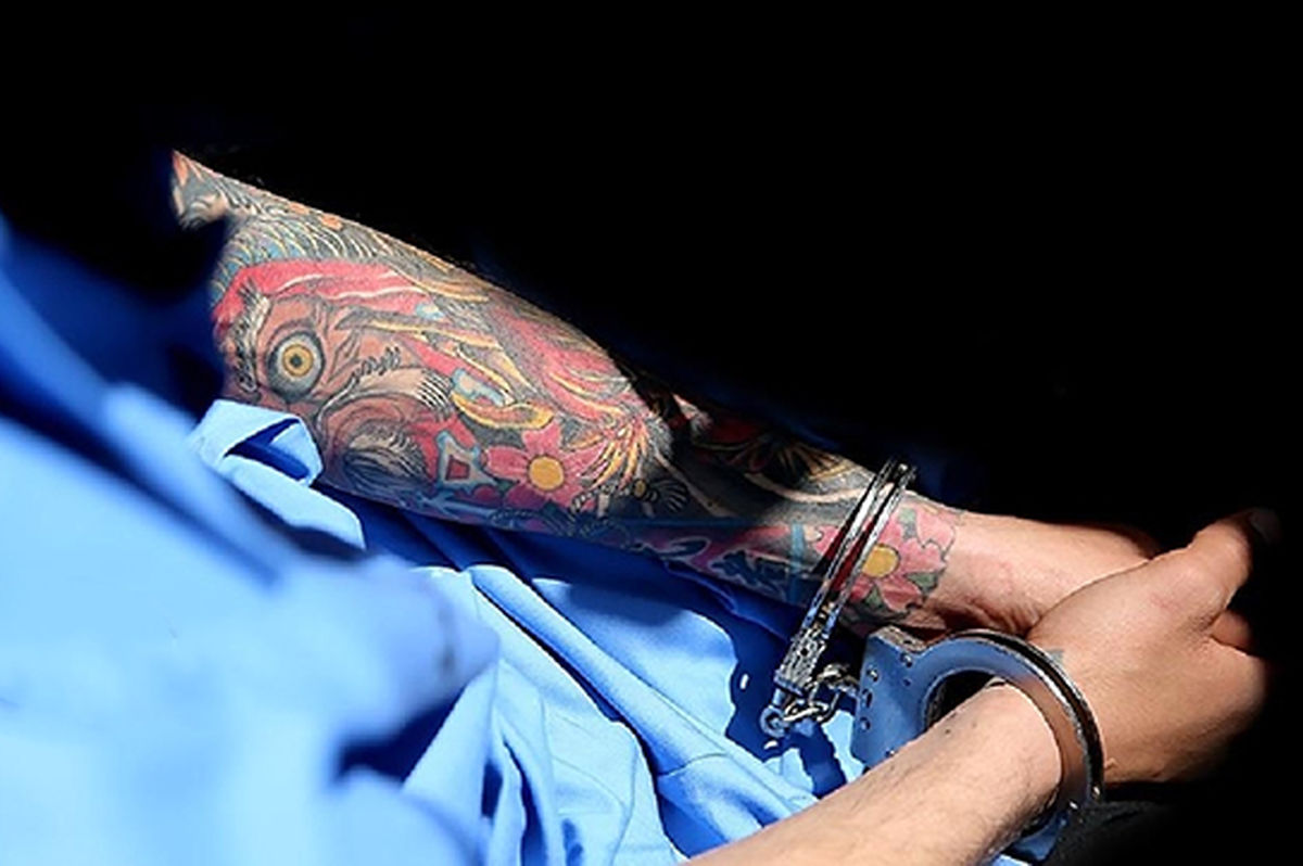 سرکرده اوباش محله پیروزی زمین‌گیر شد