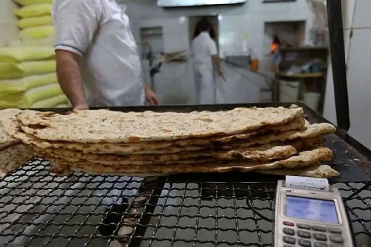   اصلا در این شرایط، صحبت گرانی نان مطرح نیست 