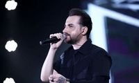 خواننده پاپ، پیشکسوتان استقلال را به توپ بست