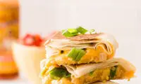 ۱۰ شام آسان و خوشمزه که با مواد غذایی کنسروی آماده می‌شوند