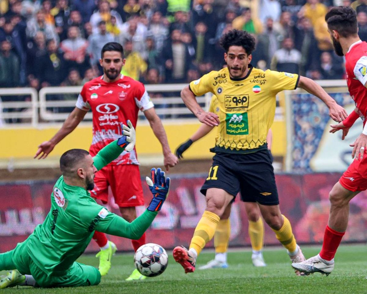 پرسپولیسیها علیه نایب قهرمانی سپاهان مدرک رو کردند