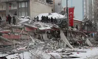 پیکر بی‌جان یک والیبالیست از زیر آوار بیرون آمد