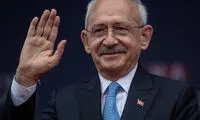 «پسر شمشیردار خراسان» کیست