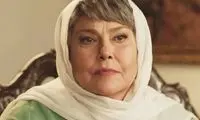 ذوق‌زدگی شدید مهرانه مهین ترابی در جشن تولد 69‌سالگی‌اش