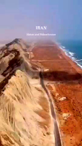 ببینید: تصویر هوایی زیبا از جاده ساحلی چابهار