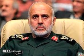 ورود پیکر «سپهبد شهید غلامعلی رشید» به حسینیه دزفول