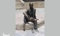 کفش لنگه به لنگه برای هنرمند مشهور ایرانی!