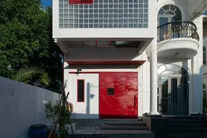 شاهکار معماری در زمینی که جا نداشت!