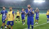 کمر استقلال زیر بار این سه بازی خم می‌شود