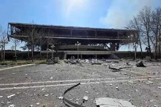 خداحافظ آن سالن ۱۲ هزار نفری پر از خاطره؛ به امید روز خوب