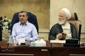 تصاویر پربازدید از جلسه مشترک جلیلی و احمدی‌نژاد