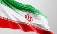 عراقچی، پرچم ایران را در آغوش کشید