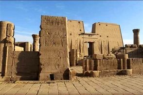 هدیه عروسی‌ای که راز زندگی یک زوج ناشناس را فاش کرد!