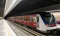 عکسی که از یک طلبه در متروی تهران پربازدید شد