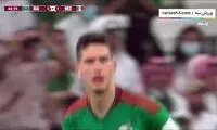 گل اول مکزیک به عربستان توسط هنری مارتین