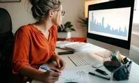 ۸ راهکار برای اینکه کل شب را بیدار بمانید