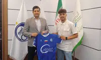 یک بازیکن استقلال، سرباز شد