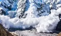 تصاویری از سیلاب برف در شمشک!