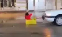 حرکت ترسناک یک راننده پژو در خیابان با دو جوان