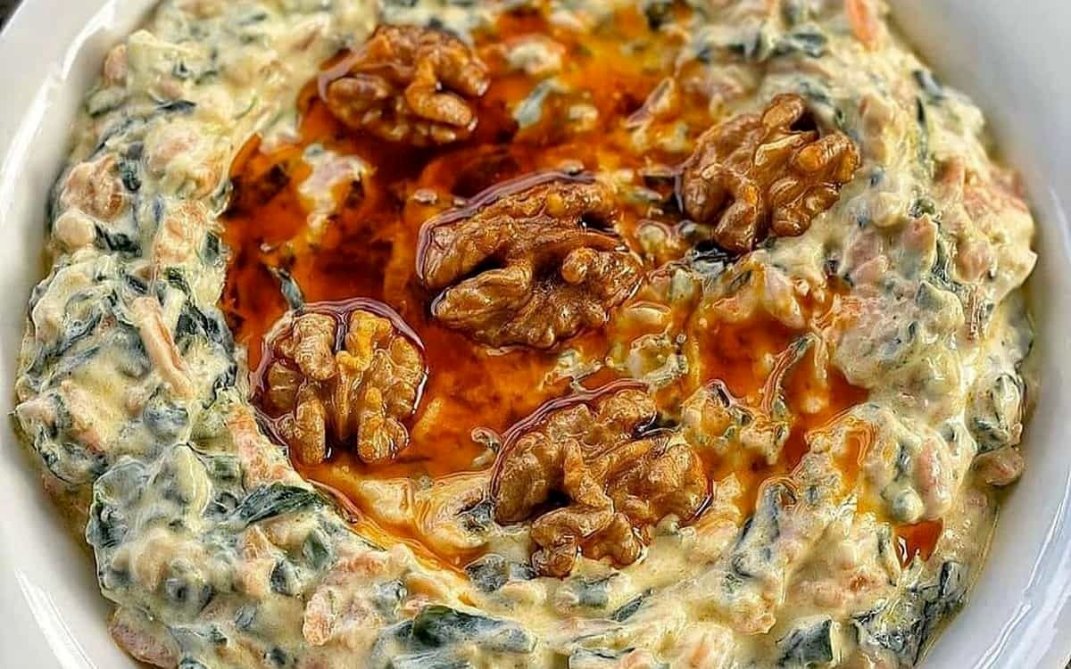 طرز تهیه سالاد اسفناج و هویج؛ مهیج و خوشمزه