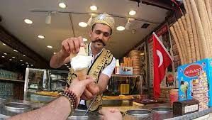 رودست یک ایرانی به بستنی‌فروش ترک سوژه شد!