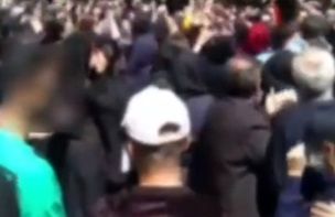 تجمع مردم شاهین‌شهر در اعتراض به حملات شیمیایی به مدارس 